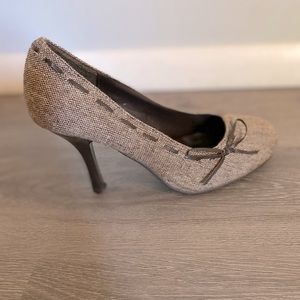 Women’s dress heels